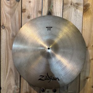 Zildjian A 20" Medium Ride Cymbal (pre-owned) - Image 2
