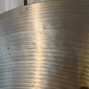 Zildjian A 20" Medium Ride Cymbal (pre-owned) - Image 3