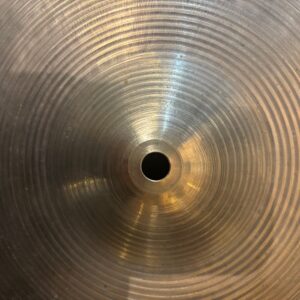 Zildjian Avedis 14" 1970s Bottom Hi-Hat - Image 4